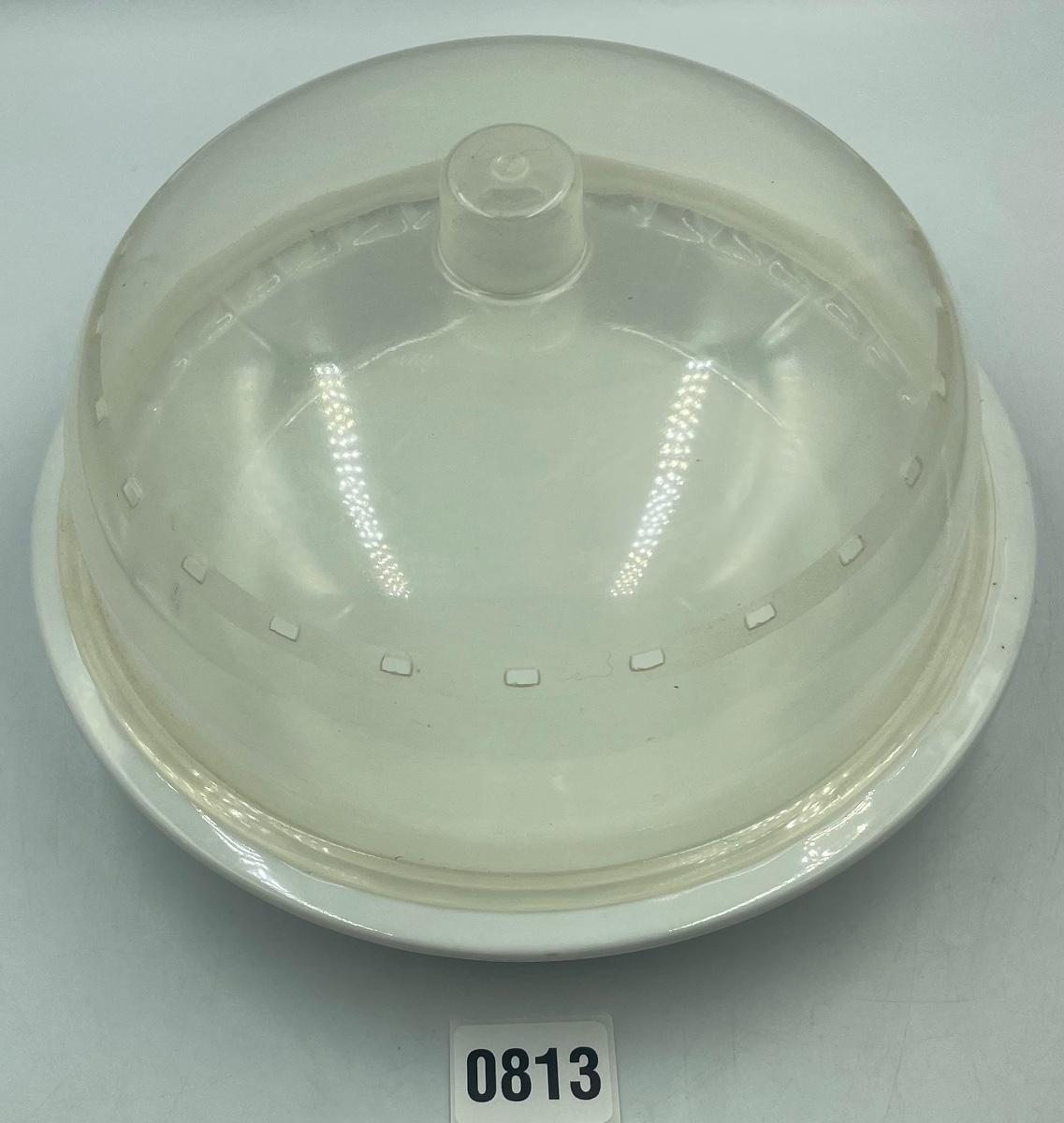 Pie plate with lid estatesales