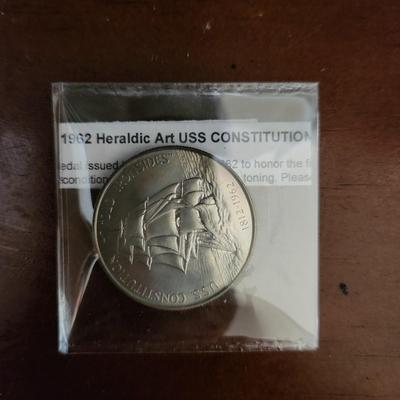 Heraldic Art USS CONSTITUTION Coin