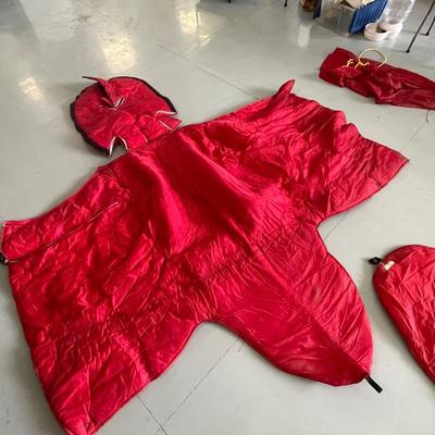 Red Alaskan Durable Products Airplane Cover - in bag / Donate to someone who could use the warmth