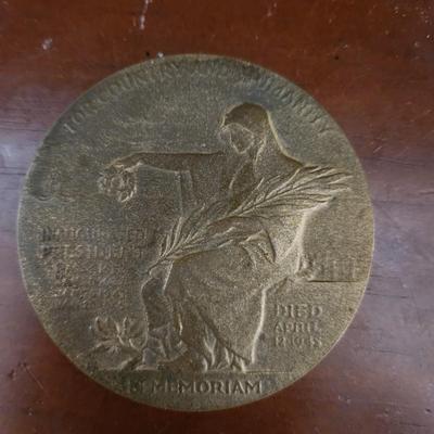 Franklin Roosevelt Medal