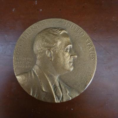 Franklin Roosevelt Medal