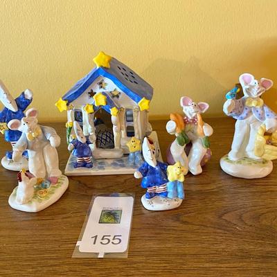 (6) Robin Russel figurines