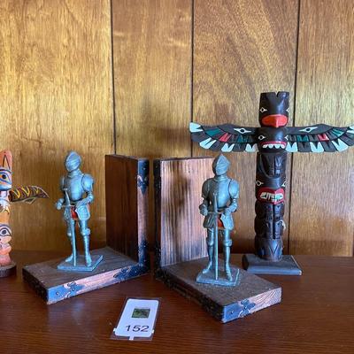Lot decorative items