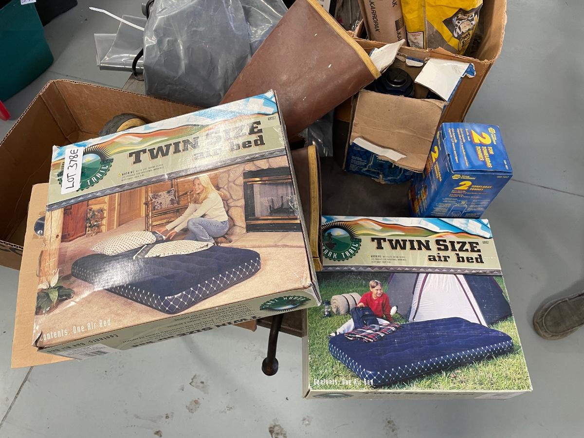 Ozark Trail plummy Twin Size