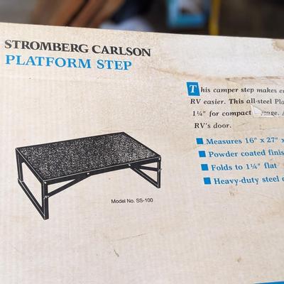 NIB Stromberg Carlson Platform Step