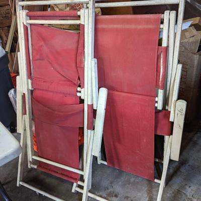 Very Cool Vintage Wood Lawn Chairs