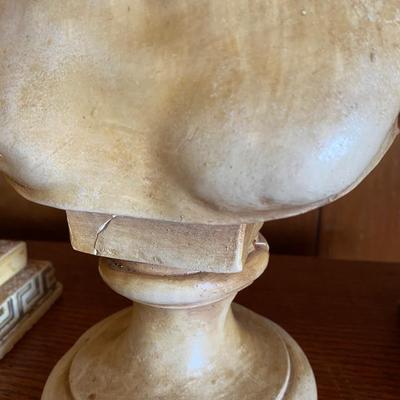 Resin Roman Figurines