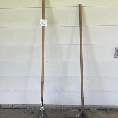 2 Rakes