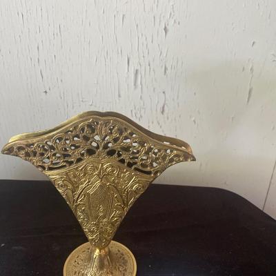 Vintage Ornate Victorian Fan Vase