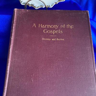 VINTAGE  SERENITY PRAYER ðŸ™ðŸ½ PLATE,  1893 GOSPEL BOOK AND OTHER GOODIES