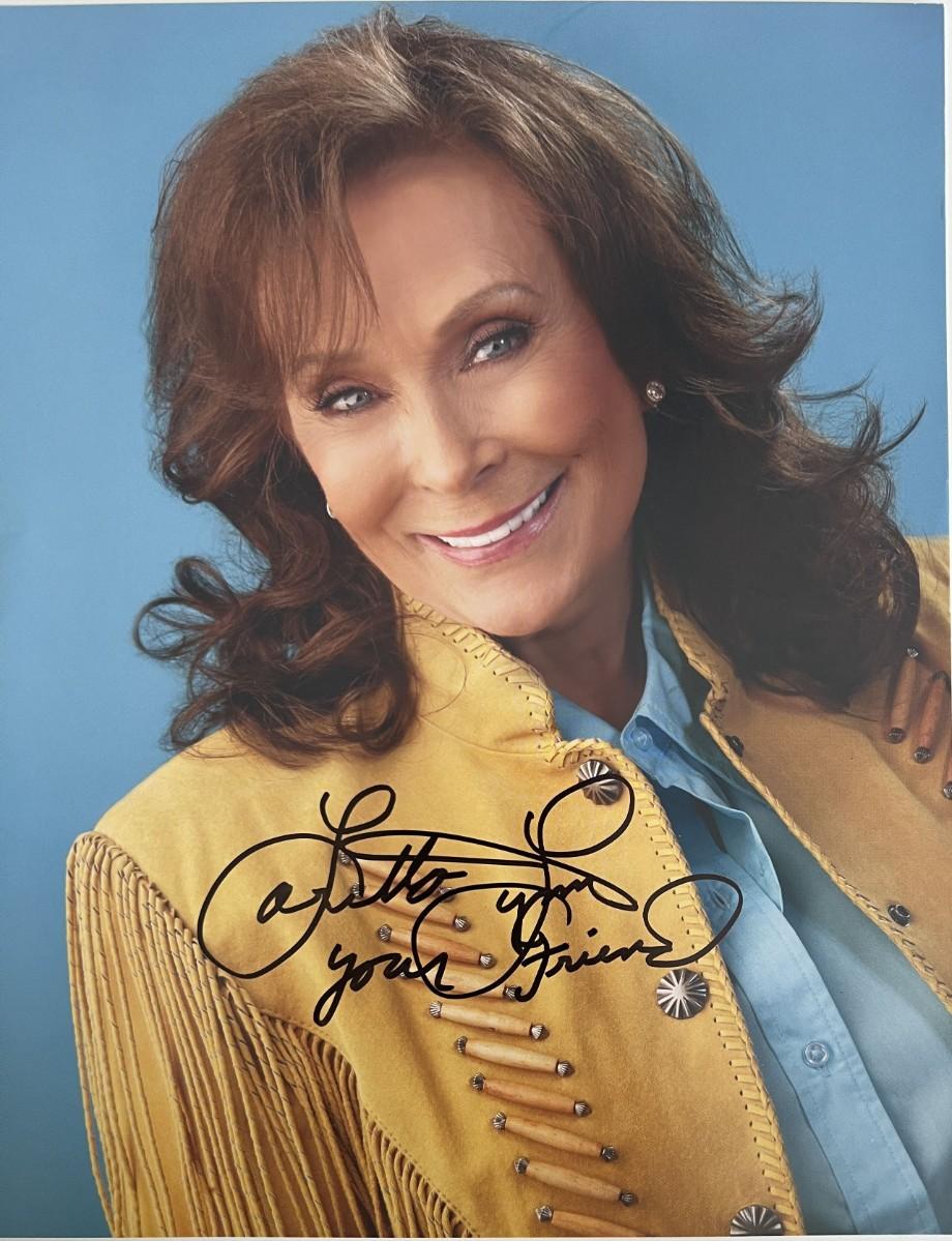 LORETTA LYNN signed autographed photo COA Hologram main image 1