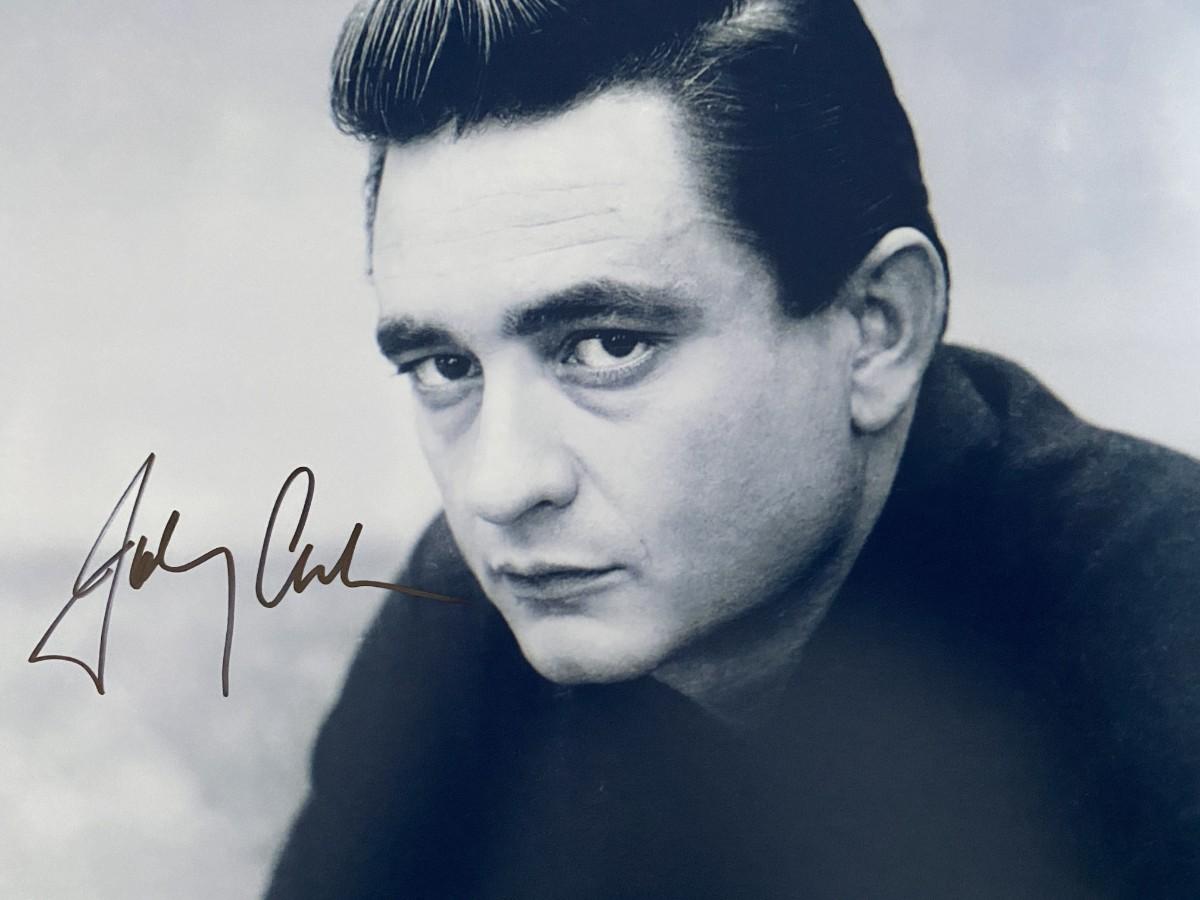 JOHNNY CASH signed autographed photo COA Hologram main image 0