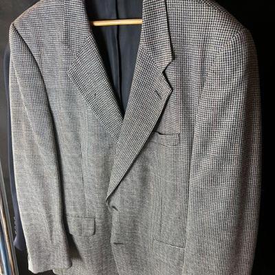 Burberry Suit Jacket in Houndstooth $50
