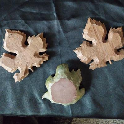 WOODEN HAND CARVED INLAID LEAVES