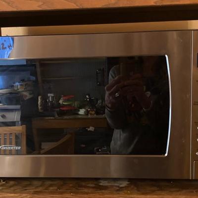 Panasonic Microwave model # nnse982s