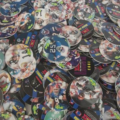 NFL POGS HUGE VARIETY IN TEAMS AND PLAYERS