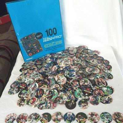 NFL POGS HUGE VARIETY IN TEAMS AND PLAYERS