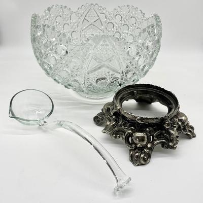 Glass Daisy & Button Punch Bowl ~ With Ornate Metal Stand ~ 12 Matching Cups