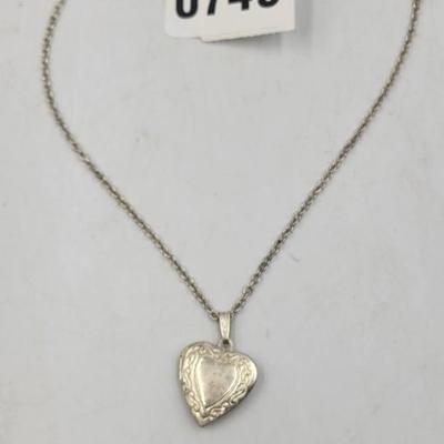 Heart Shape Lockett