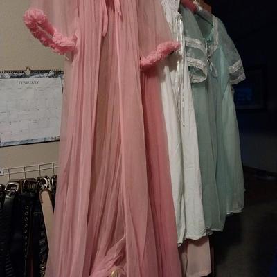 VINTAGE AND NEWER NIGHTIES SZ. M/L