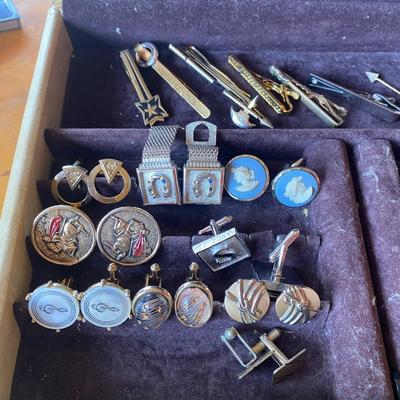Cufflink tie clip lot some signed
