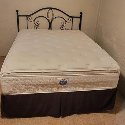 Sealy Queen Size Bed