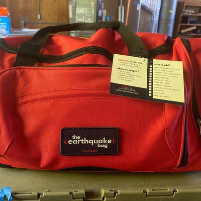 Earthquake kit