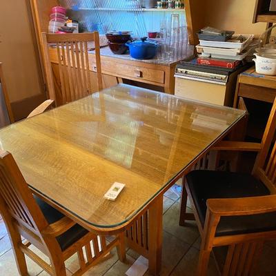 Arts and Craft Style Table and Chairs