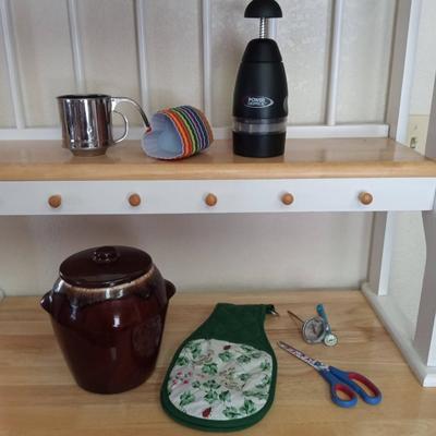 COOKIE JAR, FOOD CHOPPER, FLOUR SIFTER AND MORE