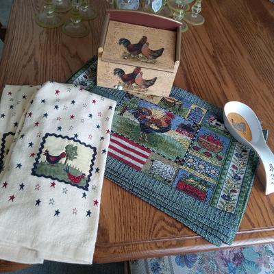 4 PLACEMATS, RECIPE BOX, DISH TOWELS AND SPOON REST