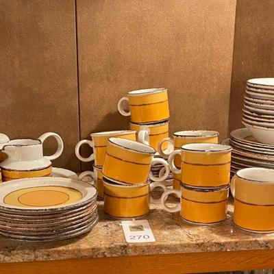 MCM Stonehenge Midwinter dish set from England