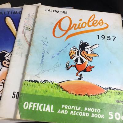 084 Vintage Orioles Photo/Record Books 1950â€™s-1960â€™s Autographs