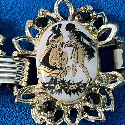 COLONIAL ERA DANCERS SEGMENT BRACELET