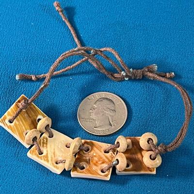 BEACH ROAMER MOTHER OF PEARL SHELL SEGMENTS BRACELET