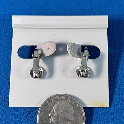 VINTAGE CLIP-ON EARRINGS TURQUOISE COLORED