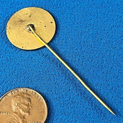 VINTAGE â€œSTOCKHOLMâ€ ENAMELED STICK PIN