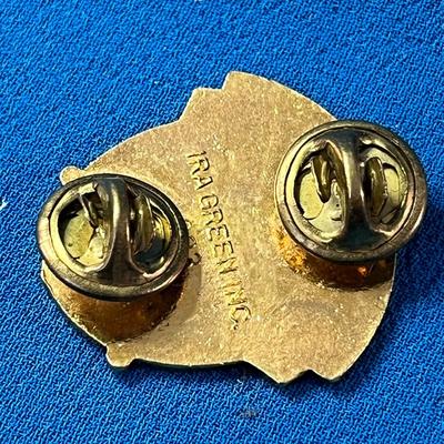 VINTAGE â€œVOICE OF THE ARMYâ€ ENAMELED PIN