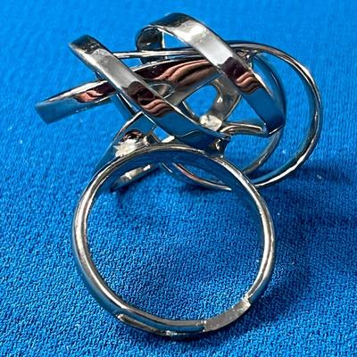 COSMIC SWIRL RING EXPANDABLE BAND SHINY SILVERTONE METAL FAR OUT!