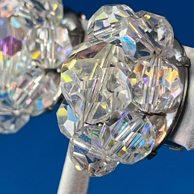 FACETED CRYSTAL CLUSTER STYLE EARRINGS ELEGANT STYLE