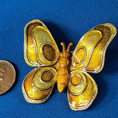 TWO TONE GOLD BUTTERFLY PIN â€œGERMANYâ€