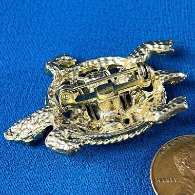 PEARLY TURTLE PIN BESET WITH FAUX PEARLS