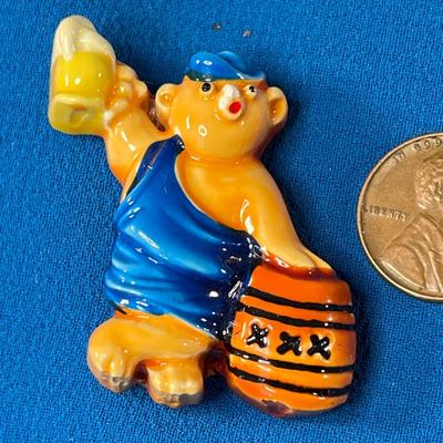 DRINKING BEAR HOISTING BEER MUG HAND PAINTED CERAMIC FIGURINE