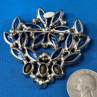 FAB LARGE VINTAGE RHINESTONE FLORAL BROOCH KRAMER STERLING