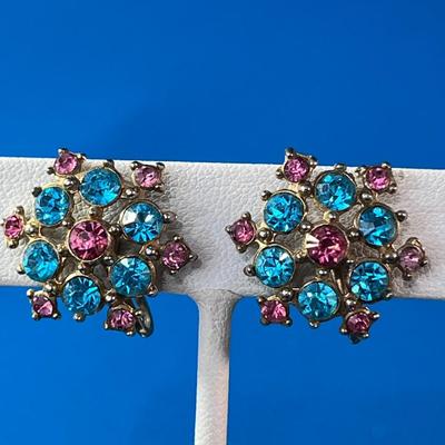 PRETTY VINTAGE CORO PINK AND BLUE RHINESTONE EARRINGS 