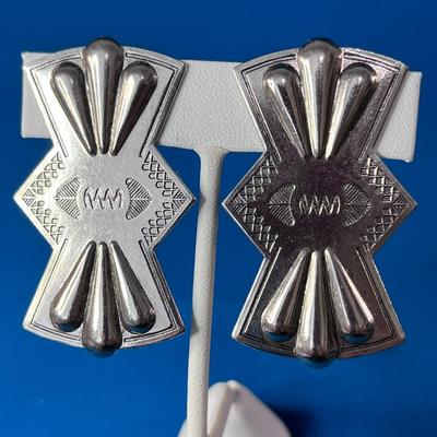 BIG NATIVE AMERICAN STYLE SILVER TONE EARRINGS GEOMETRICAL PATTERN