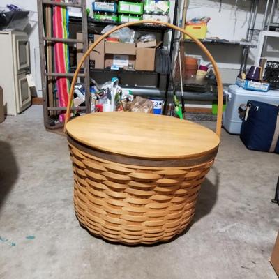 Extra Large Longaberger Basket with Lid