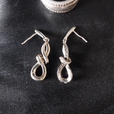 925 SILVER -RING BAND AND EARRINGS