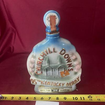 95th Kentucky Derby Decanter