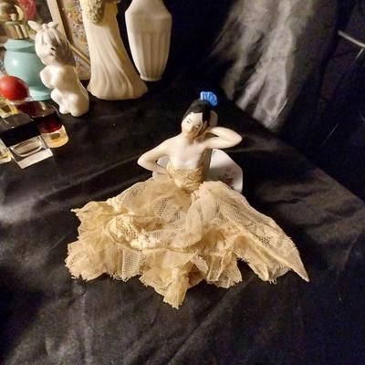 VINTAGE LADIES PERFUME BOTTLES-TRINKET BOXES-RING HOLDER-COIN POUCHES-MORE