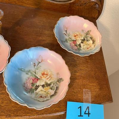 Bavarian Roses Berry Bowl set